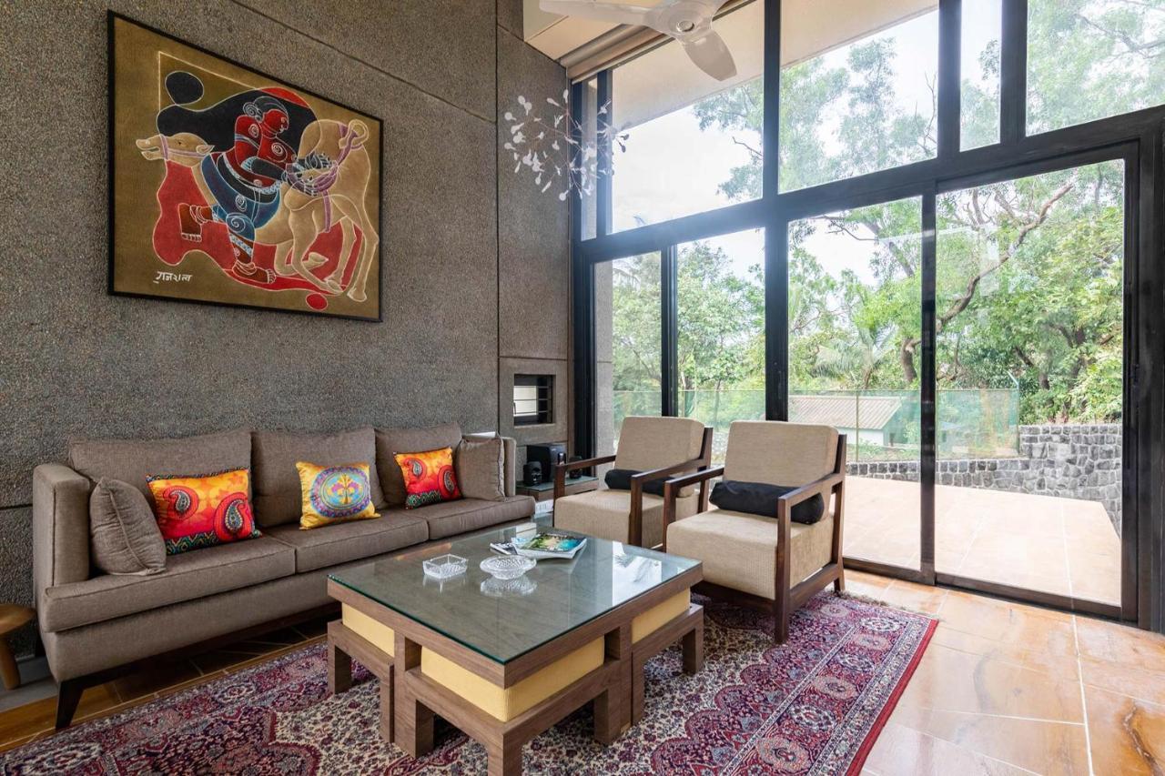 Villa Foresta By Stayvista With Modern Decor, Swimming Pool & Expansive Lawn For A Perfect Escape Lonavala Exterior photo