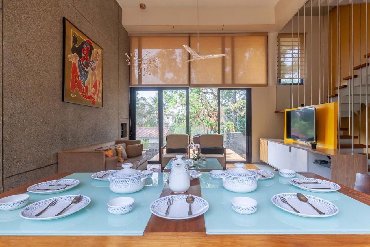 Villa Foresta By Stayvista With Modern Decor, Swimming Pool & Expansive Lawn For A Perfect Escape Lonavala Exterior photo