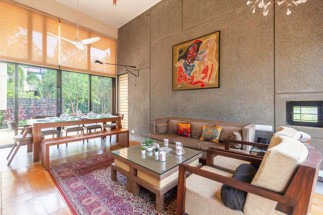 Villa Foresta By Stayvista With Modern Decor, Swimming Pool & Expansive Lawn For A Perfect Escape Lonavala Exterior photo